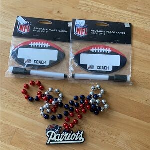 NFL Patriots Reusable Place Cards and Beaded Necklace Set - Red, Blue, Silver